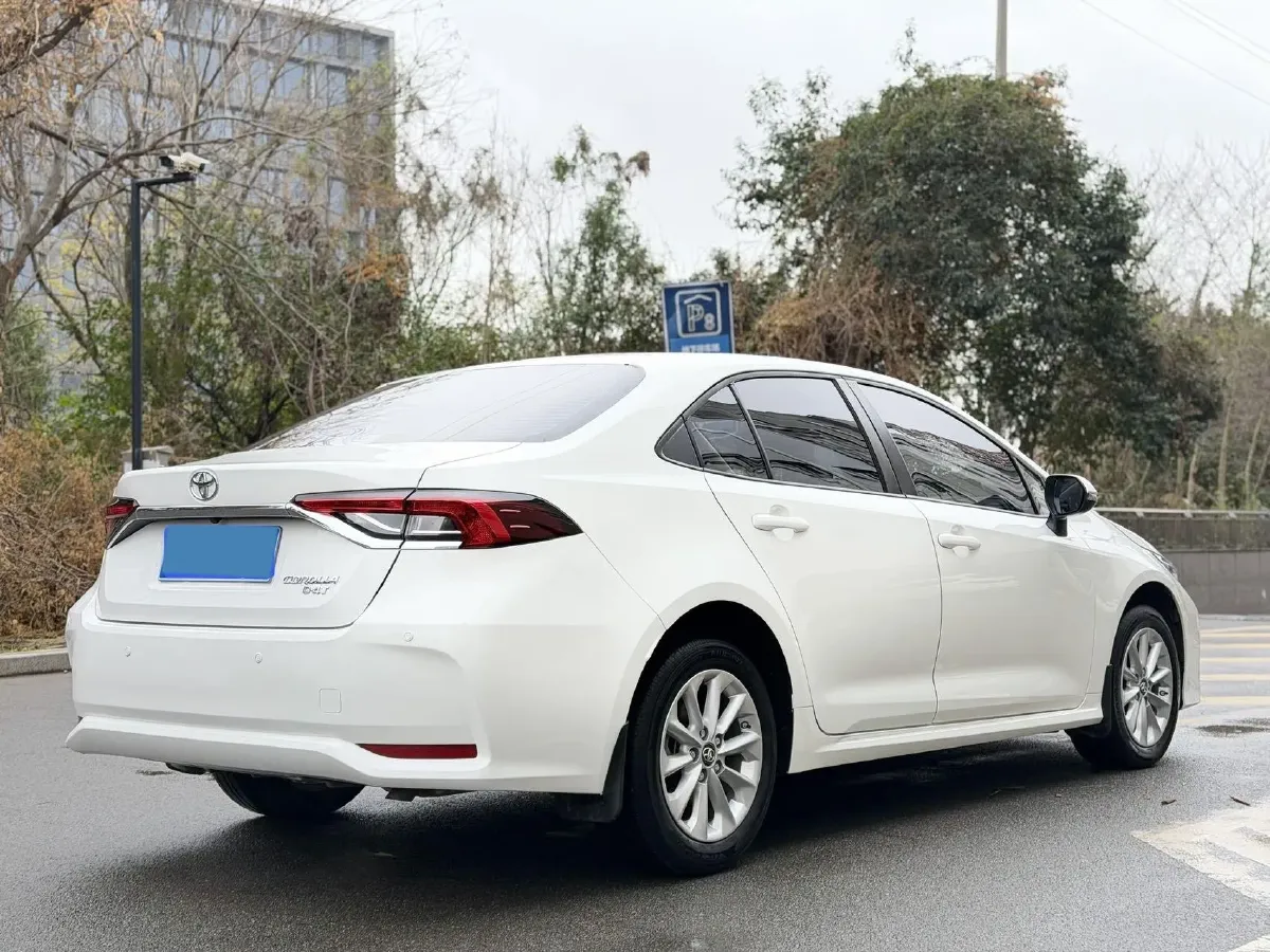 2021 Toyota Corolla 1.2T 116HP L4 CVT,autocango,china used car exporter,china ev exporter,chinese used car exporter,chinese used ev exporter