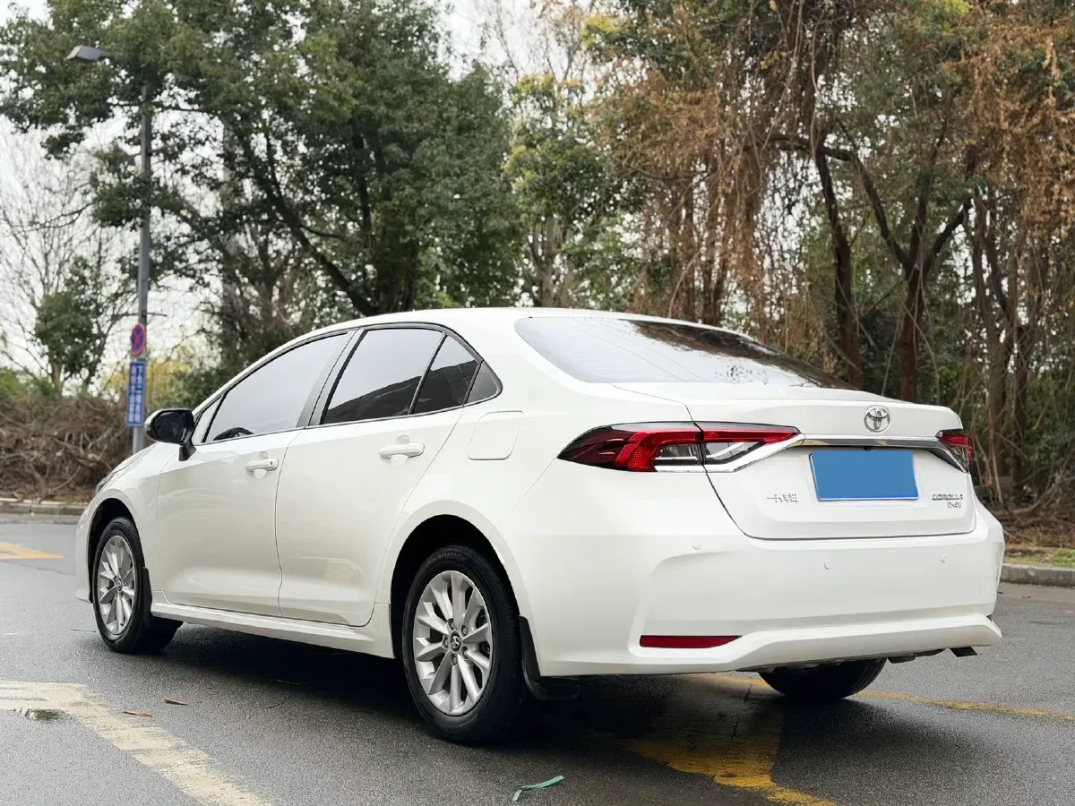 2021 Toyota Corolla 1.2T 116HP L4 CVT,autocango,china used car exporter,china ev exporter,chinese used car exporter,chinese used ev exporter
