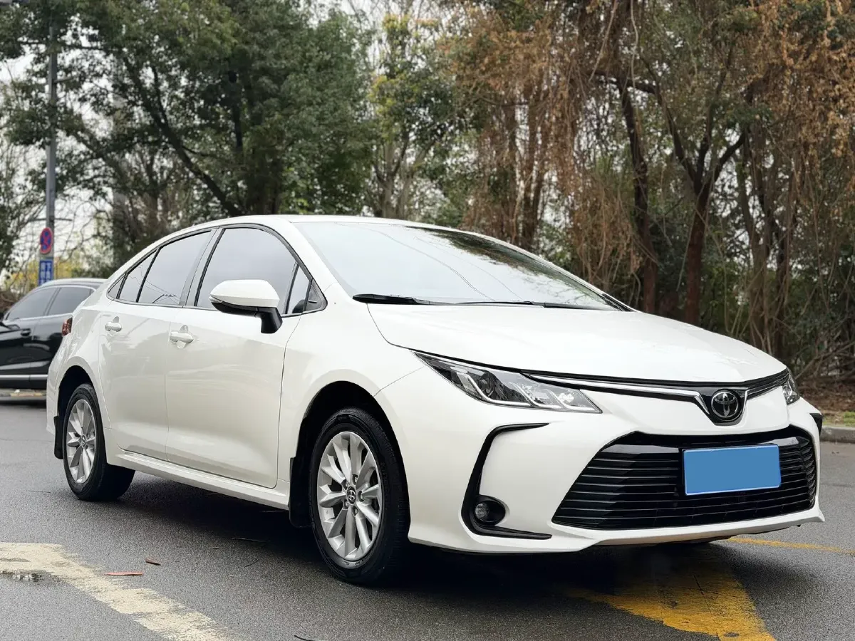 2021 Toyota Corolla 1.2T 116HP L4 CVT,autocango,china used car exporter,china ev exporter,chinese used car exporter,chinese used ev exporter