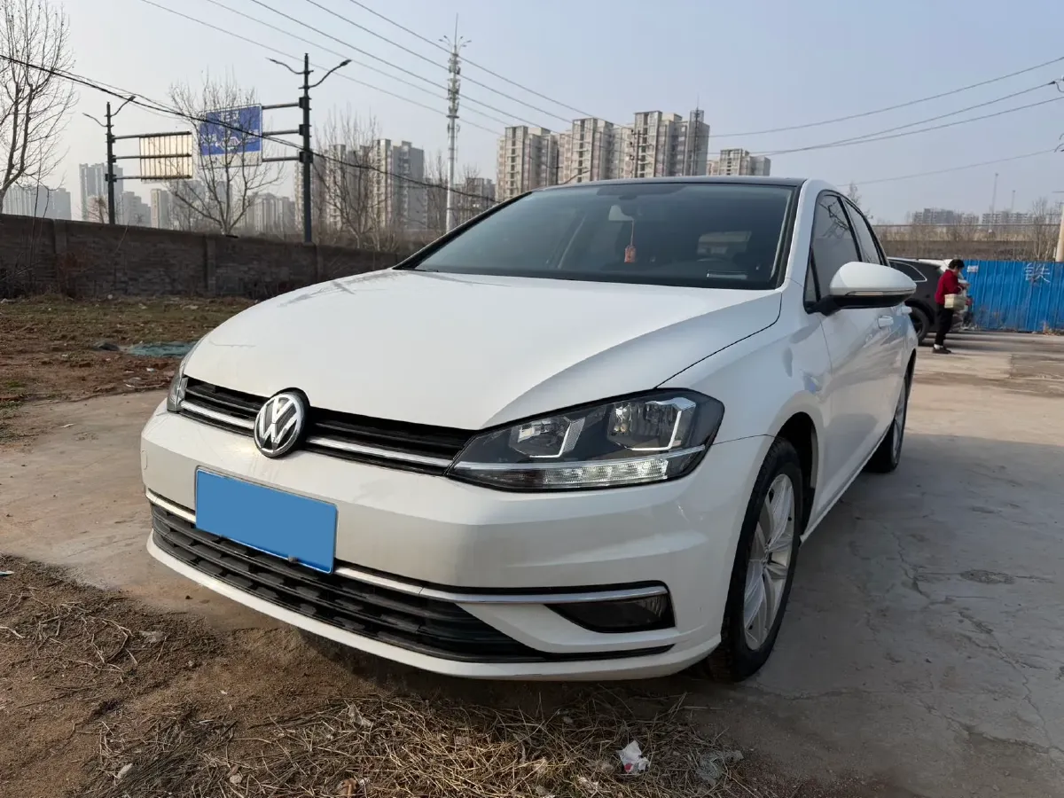 2019 Brilliance Auto V7 1.8T 231HP L4 7DCT,autocango,china used car exporter,china ev exporter,chinese used car exporter,chinese used ev exporter