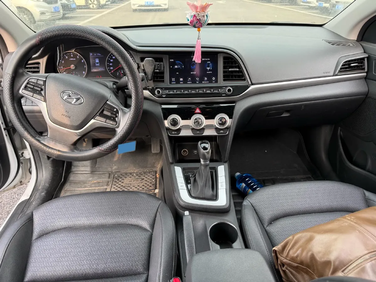 2020 Hyundai Elantra 1.5L 115HP L4 CVT,autocango,china used car exporter,china ev exporter,chinese used car exporter,chinese used ev exporter