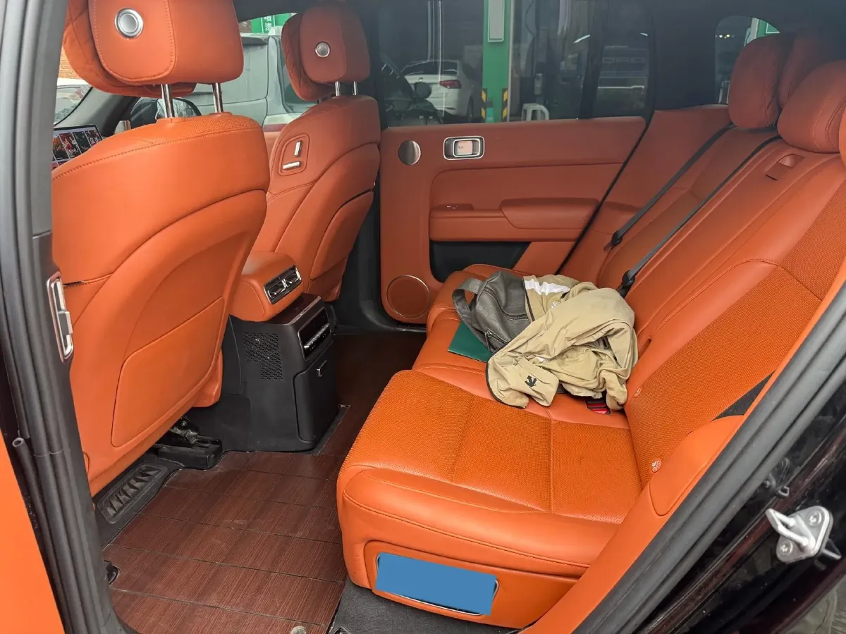 2023 Li L7 Range Extended 154HP REEV 40.9KWH,autocango,china used car exporter,china ev exporter,chinese used car exporter,chinese used ev exporter