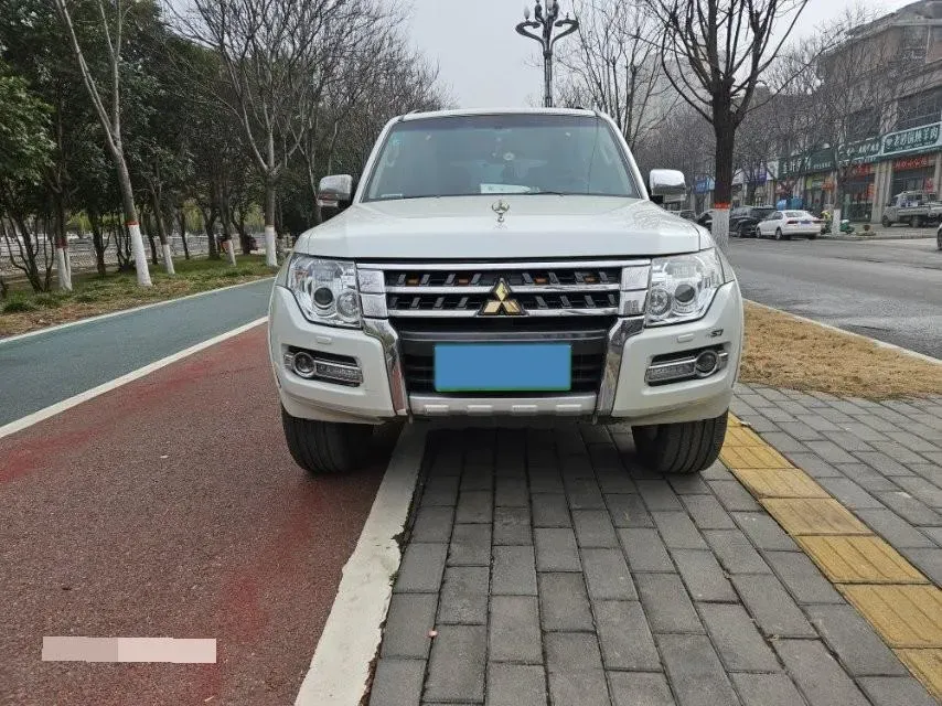 2017 Honda Jade 1.8L 141HP L4 5AT,autocango,china used car exporter,china ev exporter,chinese used car exporter,chinese used ev exporter