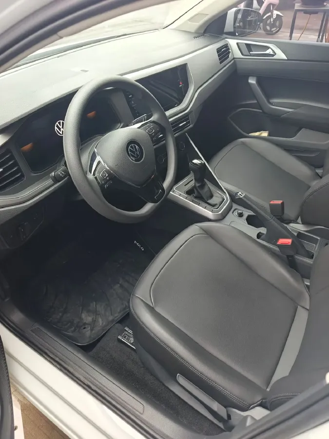 2023 Volkswagen Polo 1.5L 110HP L4 6AT,autocango,china used car exporter,china ev exporter,chinese used car exporter,chinese used ev exporter