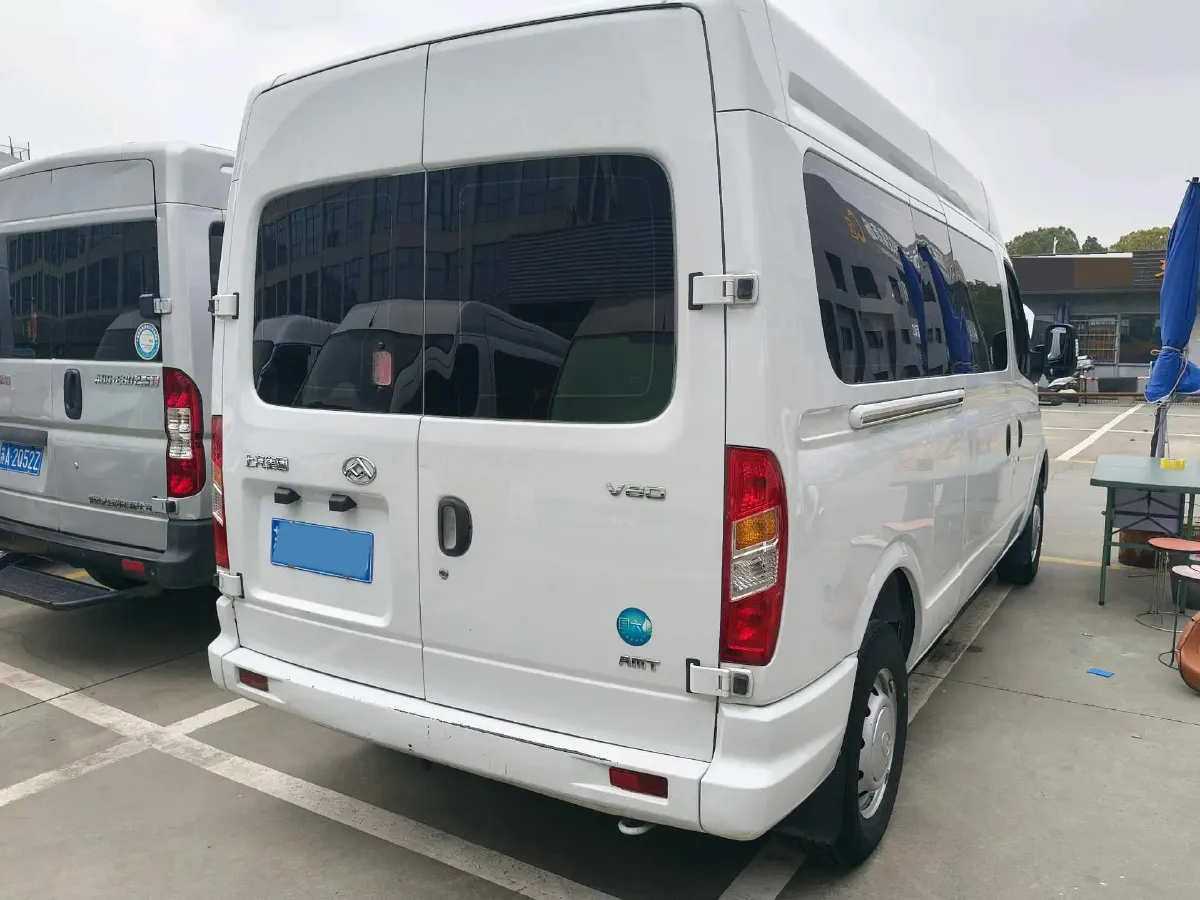 2023 MAXUS Interstellar 2.0T 143HP L4 6MT,autocango,china used car exporter,china ev exporter,chinese used car exporter,chinese used ev exporter