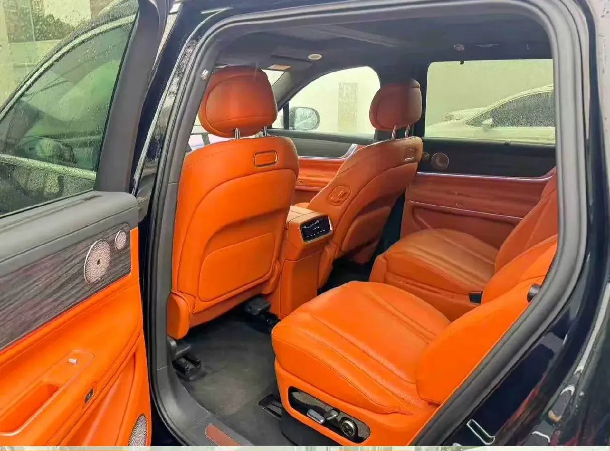 2024 AITO AITO M9 1.5T 152HP L4 REEV 42KWH,autocango,china used car exporter,china ev exporter,chinese used car exporter,chinese used ev exporter