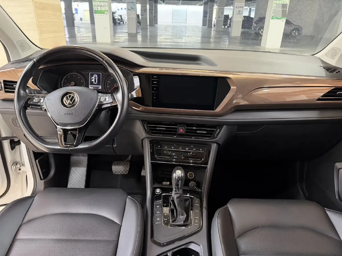 2021 Volkswagen Tharu 1.4T 150HP L4 7DCT,autocango,china used car exporter,china ev exporter,chinese used car exporter,chinese used ev exporter