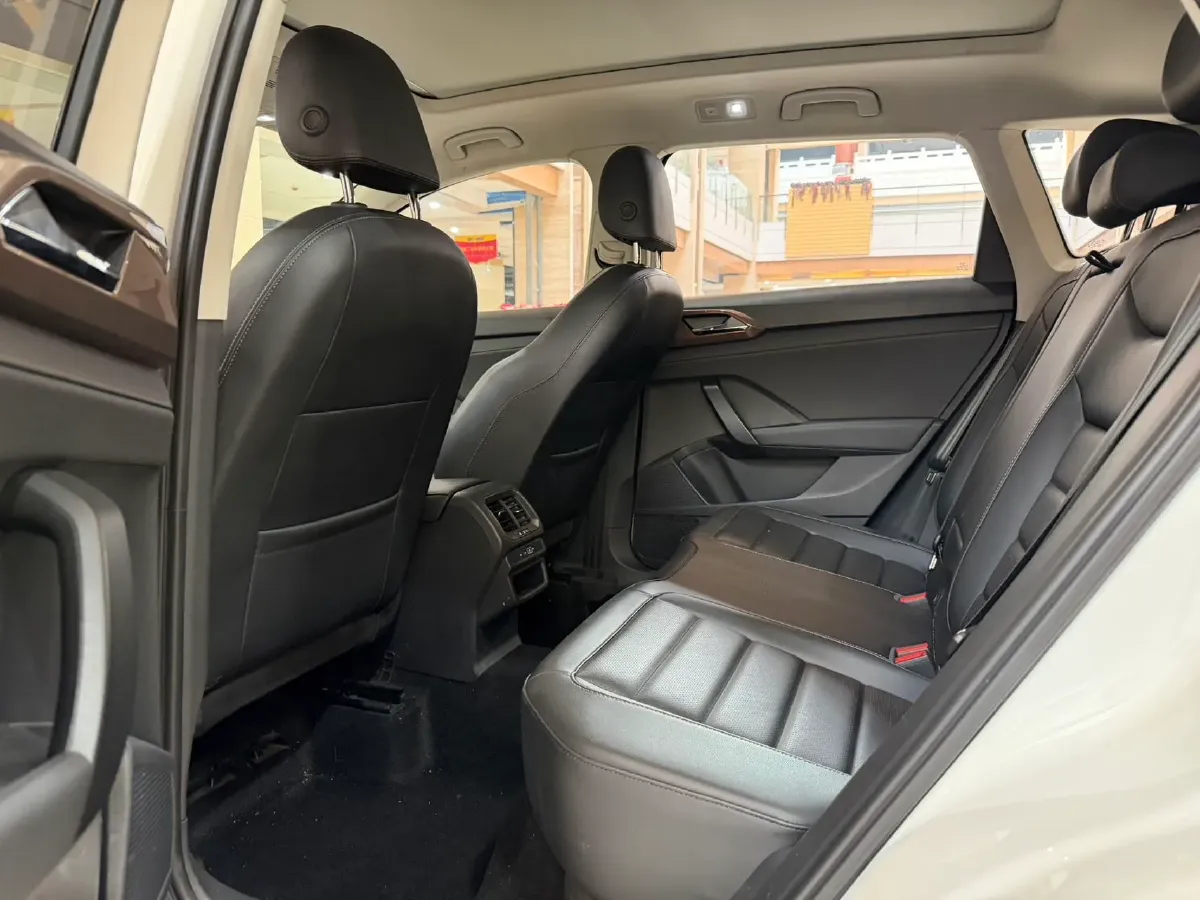 2021 Volkswagen Tharu 1.4T 150HP L4 7DCT,autocango,china used car exporter,china ev exporter,chinese used car exporter,chinese used ev exporter