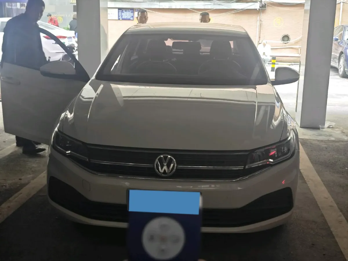 2019 MAXUS XinTu V80 2.5T 136HP L4 6MT,autocango,china used car exporter,china ev exporter,chinese used car exporter,chinese used ev exporter