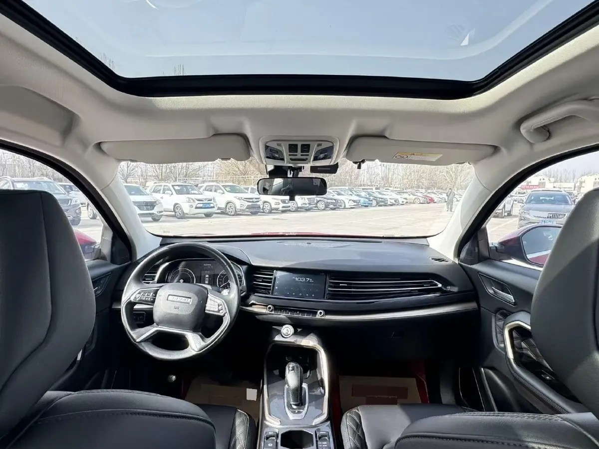 2020 Haval H6 1.5T 169HP L4 7DCT,autocango,china used car exporter,china ev exporter,chinese used car exporter,chinese used ev exporter