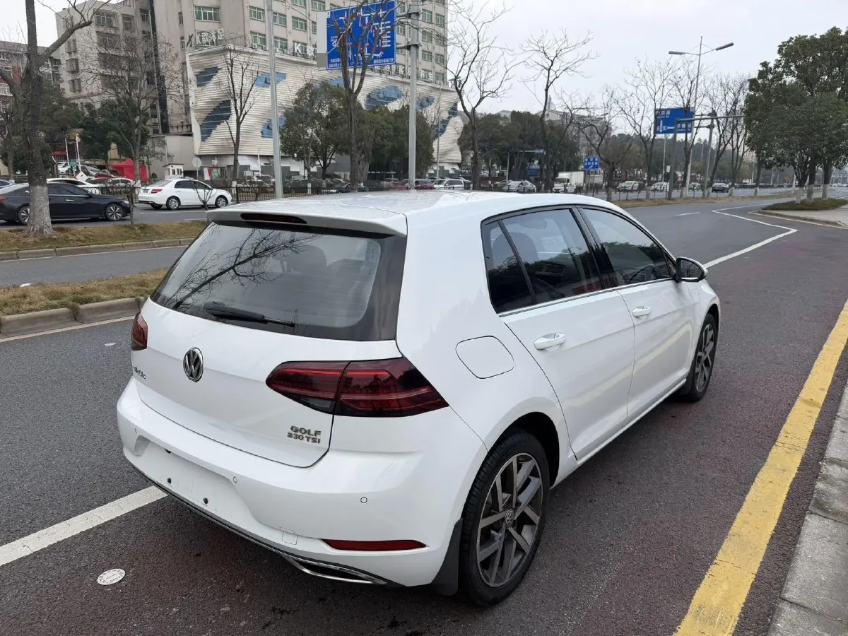 2018 Volkswagen Golf 1.4T 131HP L4 7DCT,autocango,china used car exporter,china ev exporter,chinese used car exporter,chinese used ev exporter