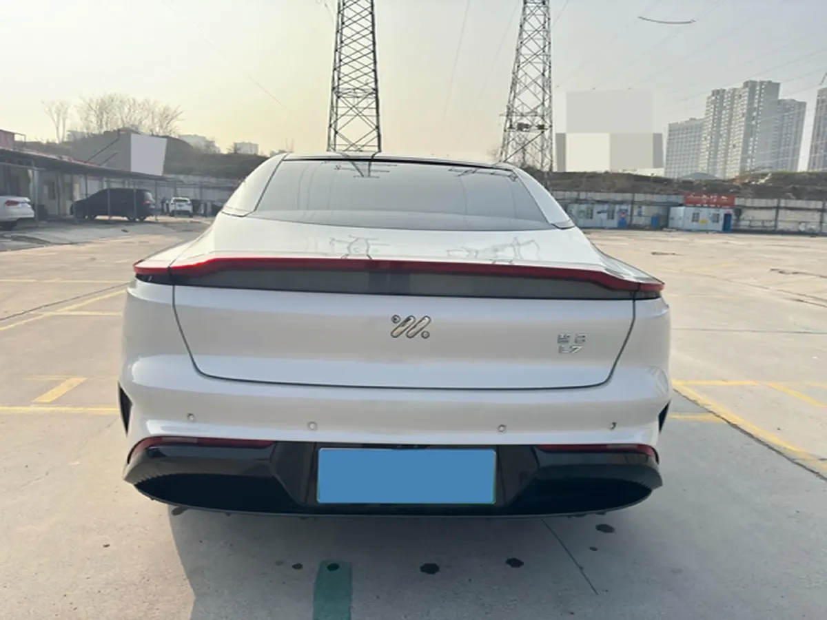 2022 IM L7 BEV 90KWH,autocango,china used car exporter,china ev exporter,chinese used car exporter,chinese used ev exporter