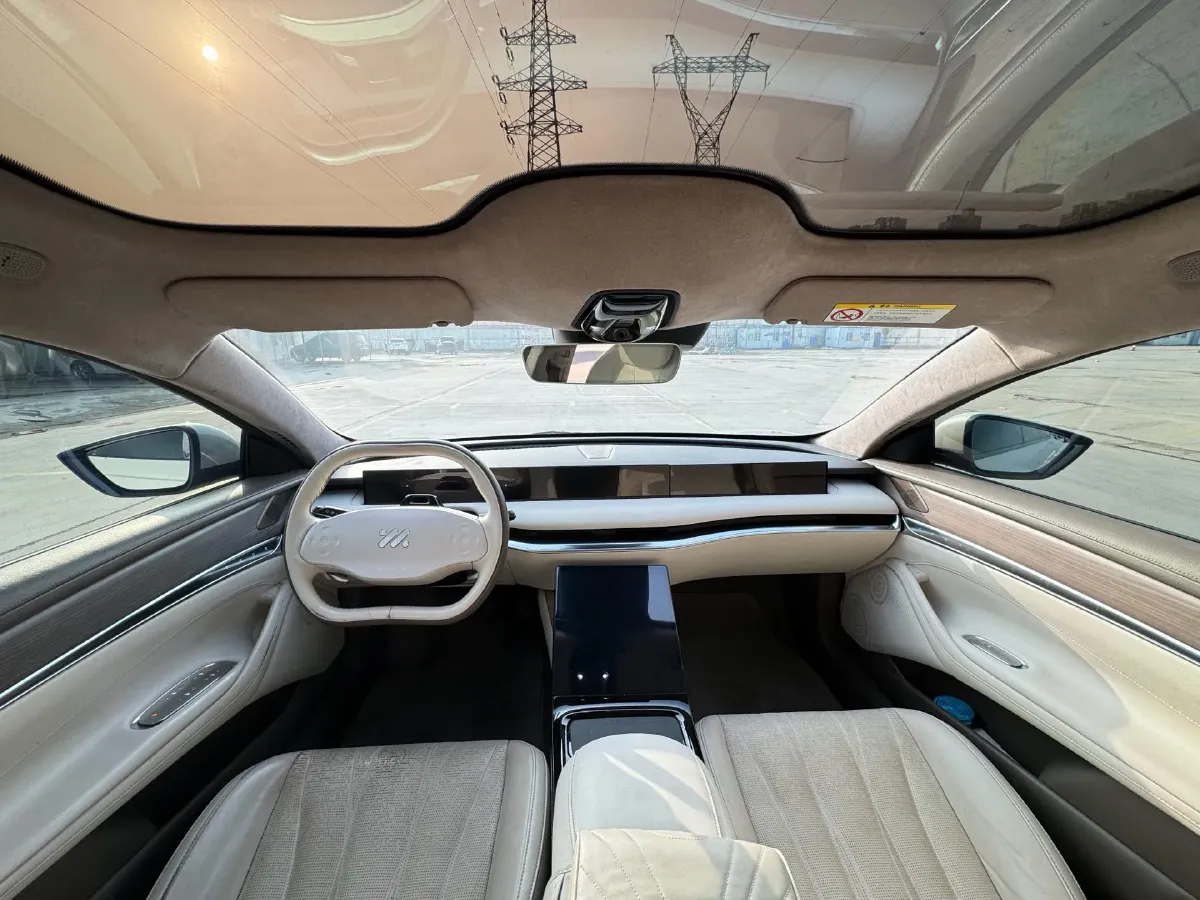 2022 IM L7 BEV 90KWH,autocango,china used car exporter,china ev exporter,chinese used car exporter,chinese used ev exporter