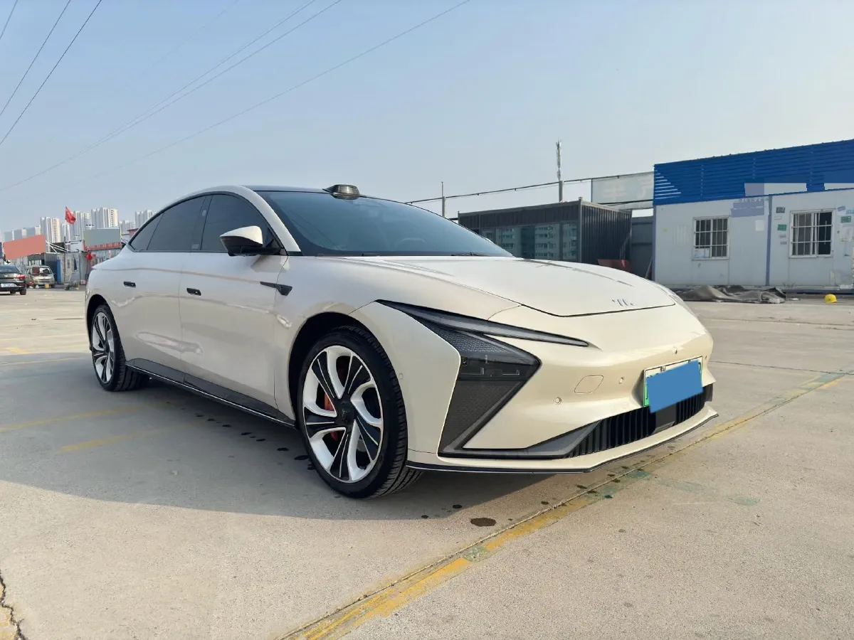 2022 IM L7 BEV 90KWH,autocango,china used car exporter,china ev exporter,chinese used car exporter,chinese used ev exporter