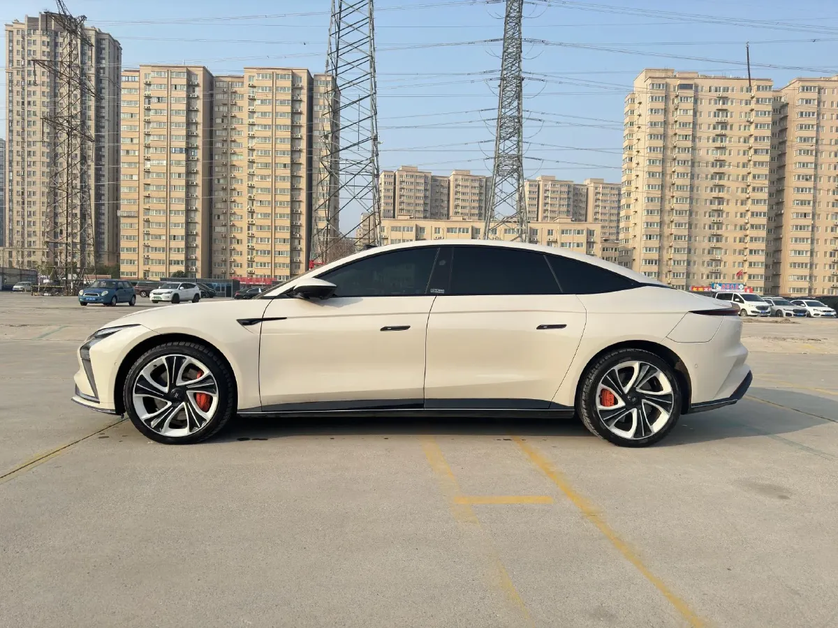 2022 IM L7 BEV 90KWH,autocango,china used car exporter,china ev exporter,chinese used car exporter,chinese used ev exporter