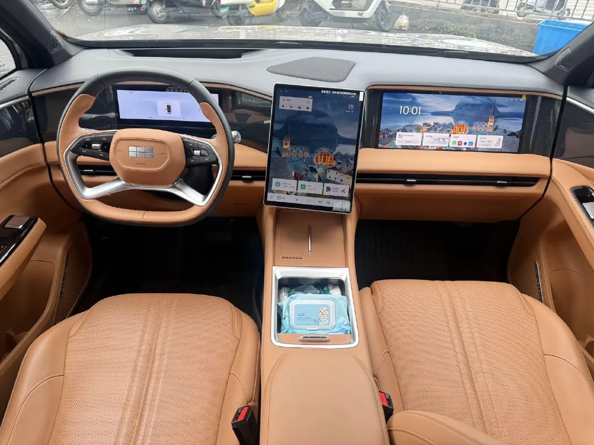 2025 Geely Galaxy L7 1.5L 112HP L4 1DHT PHEV 18.4KWH,autocango,china used car exporter,china ev exporter,chinese used car exporter,chinese used ev exporter