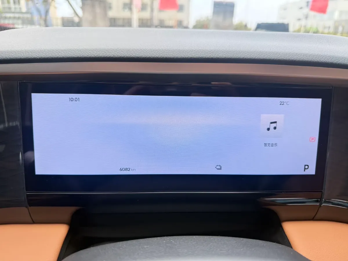 2025 Geely Galaxy L7 1.5L 112HP L4 1DHT PHEV 18.4KWH,autocango,china used car exporter,china ev exporter,chinese used car exporter,chinese used ev exporter