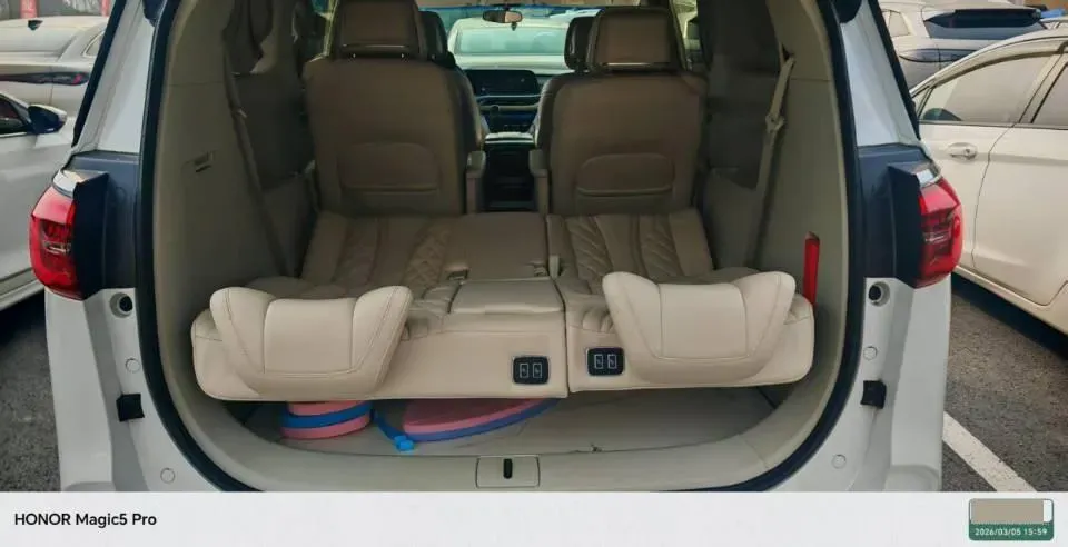 2023 Buick GL8 2.0T 237HP L4 9AT,autocango,china used car exporter,china ev exporter,chinese used car exporter,chinese used ev exporter