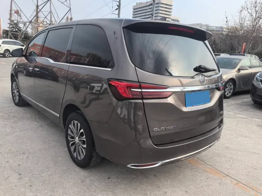 2022 Buick GL8 2.0T 237HP L4 9AT,autocango,china used car exporter,china ev exporter,chinese used car exporter,chinese used ev exporter