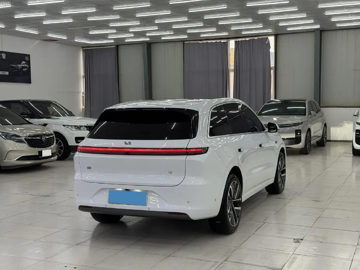 2024 Li L6 Range Extended 154HP L4 REEV 36.8KWH,autocango,china used car exporter,china ev exporter,chinese used car exporter,chinese used ev exporter