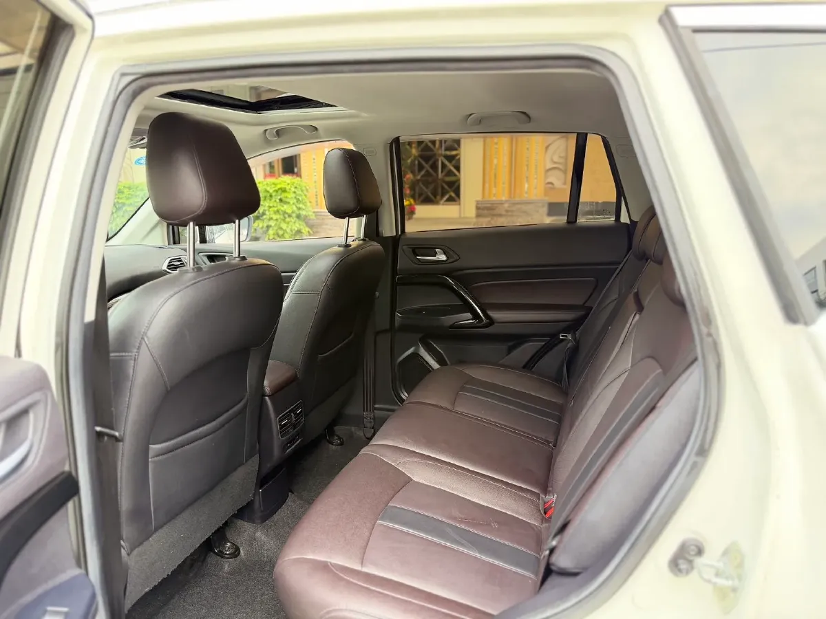 2018 GAC Trumpchi GS4 1.5T 152HP L4 6AT,autocango,china used car exporter,china ev exporter,chinese used car exporter,chinese used ev exporter