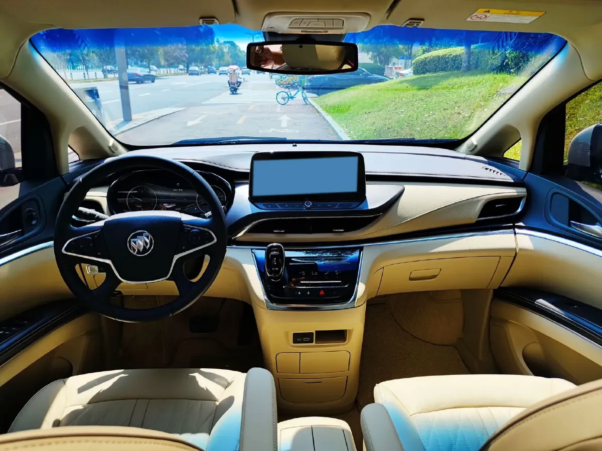 2023 Buick GL8 2.0T 237HP L4 9AT,autocango,china used car exporter,china ev exporter,chinese used car exporter,chinese used ev exporter