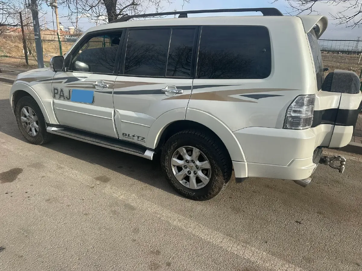 2018 Mitsubishi Pajero 3.0L 174HP V6 5AT,autocango,china used car exporter,china ev exporter,chinese used car exporter,chinese used ev exporter