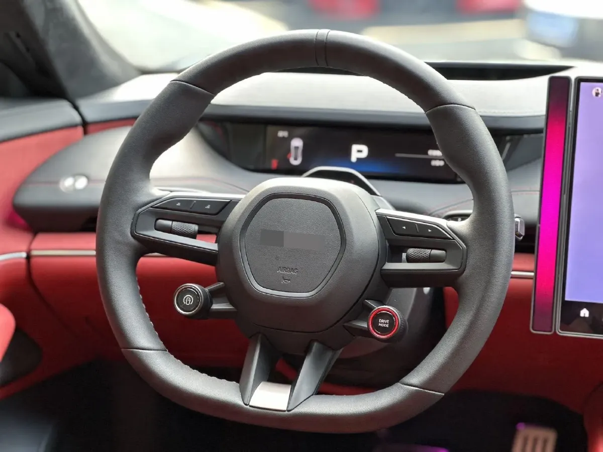 2024 MI SU7 BEV 101KWH,autocango,china used car exporter,china ev exporter,chinese used car exporter,chinese used ev exporter