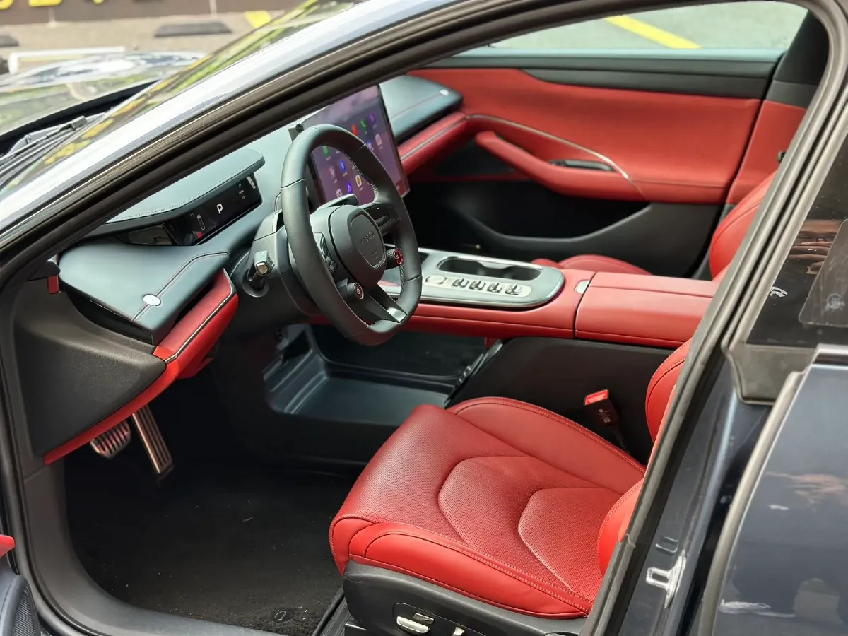 2024 MI SU7 BEV 101KWH,autocango,china used car exporter,china ev exporter,chinese used car exporter,chinese used ev exporter