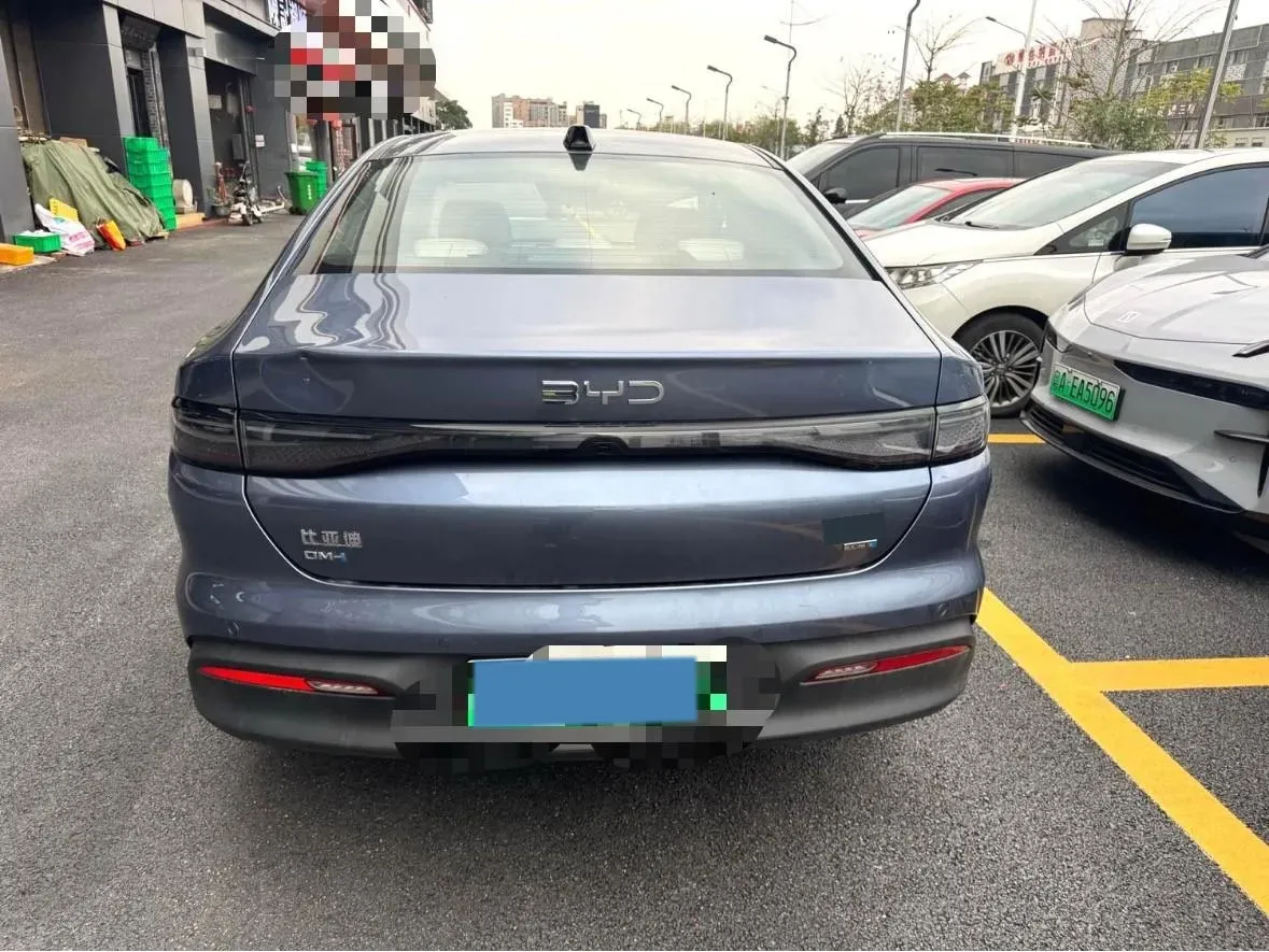 2025 BYD Seal05 DM-i 1.5L 101HP L4 E-CVT PHEV 15.87KWH,autocango,china used car exporter,china ev exporter,chinese used car exporter,chinese used ev exporter