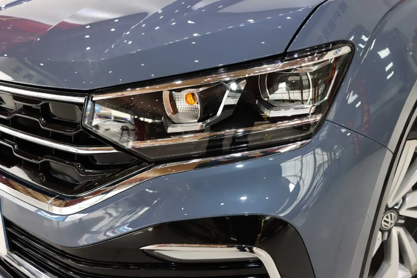 2020 Volkswagen Tayron X 2.0T 186HP L4 7DCT,autocango,china used car exporter,china ev exporter,chinese used car exporter,chinese used ev exporter