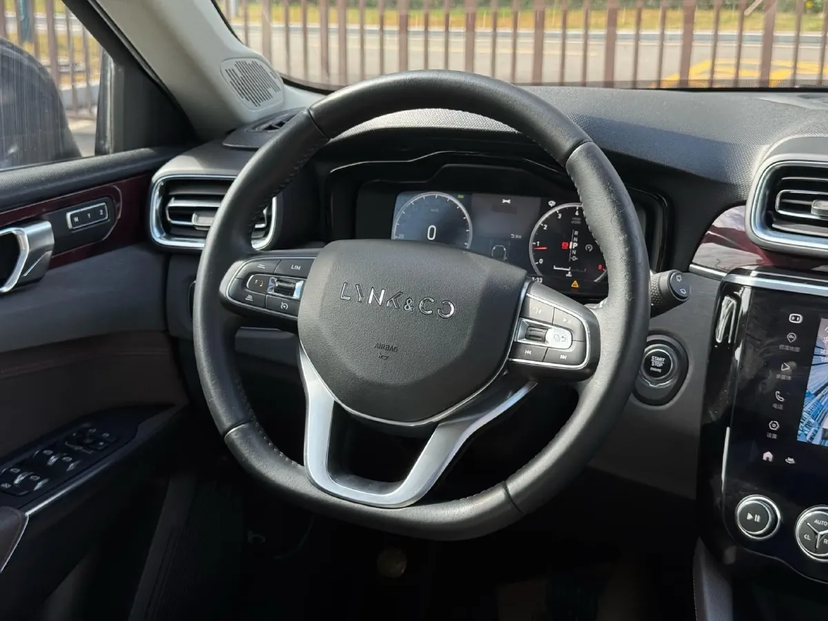 2019 LYNK&CO 02 2.0T 190HP L4 6AT,autocango,china used car exporter,china ev exporter,chinese used car exporter,chinese used ev exporter