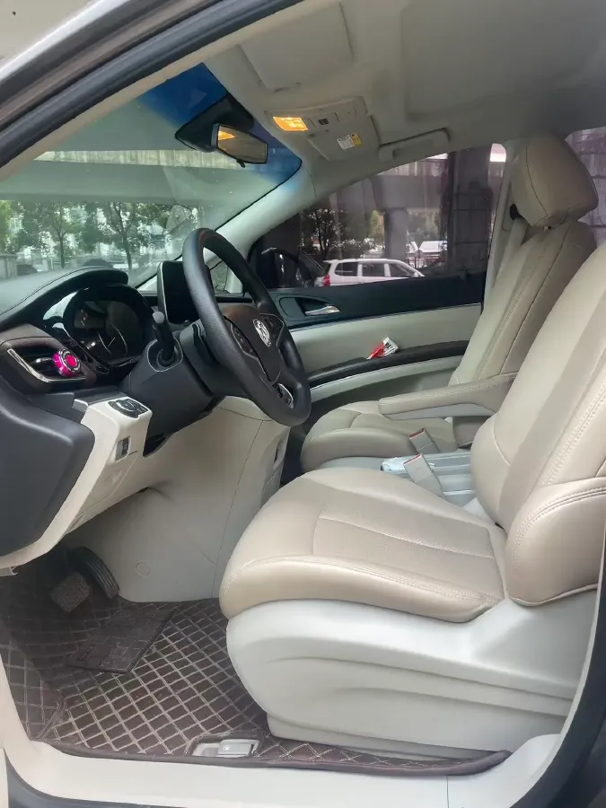 2023 Buick GL8 2.0T 237HP L4 9AT,autocango,china used car exporter,china ev exporter,chinese used car exporter,chinese used ev exporter