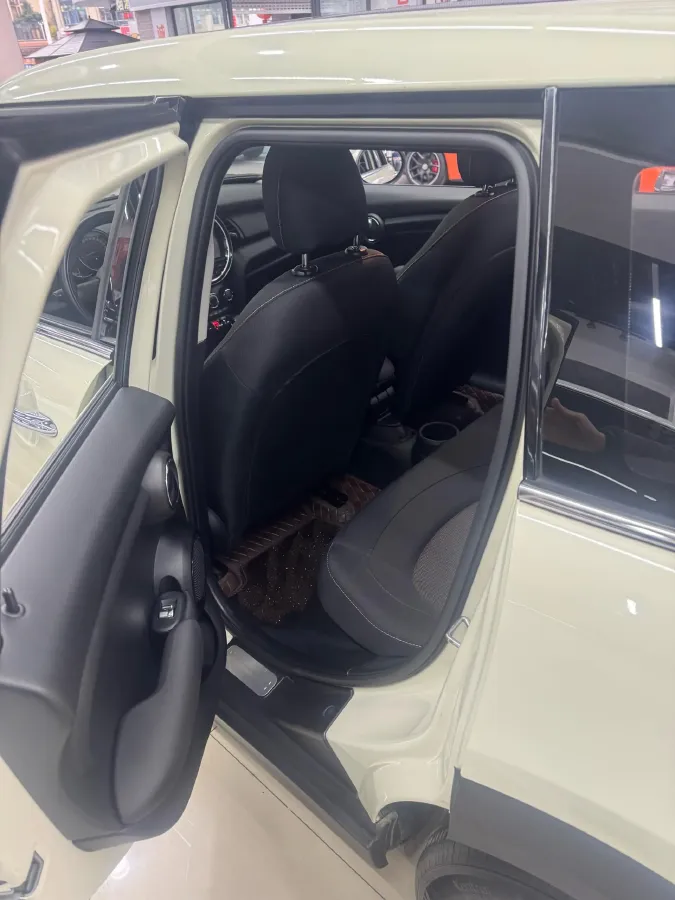 2016 MINI MINI 1.2T 102HP L3 6AT,autocango,china used car exporter,china ev exporter,chinese used car exporter,chinese used ev exporter