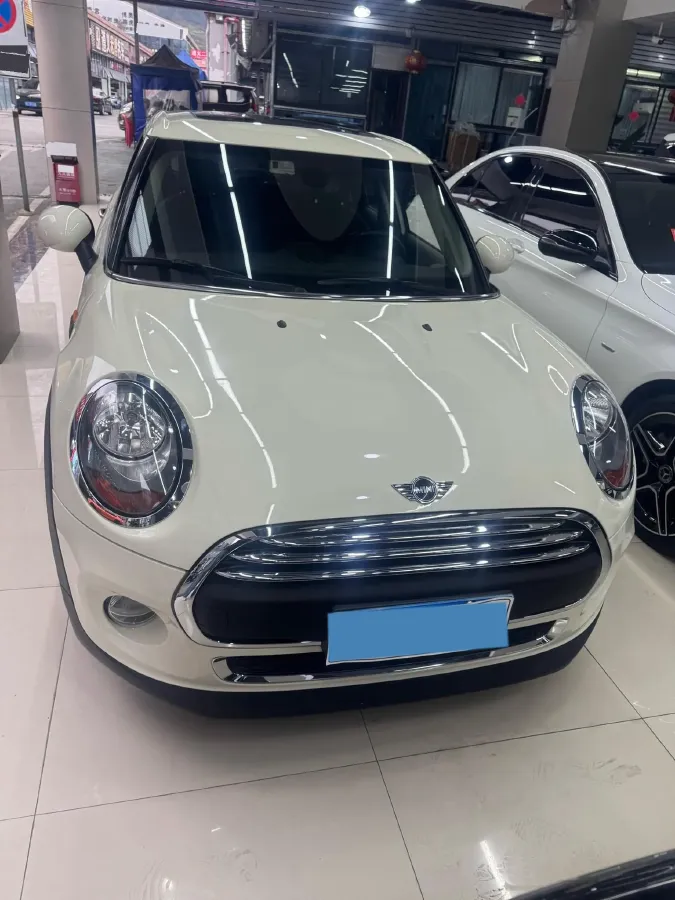 2016 MINI MINI 1.2T 102HP L3 6AT,autocango,china used car exporter,china ev exporter,chinese used car exporter,chinese used ev exporter