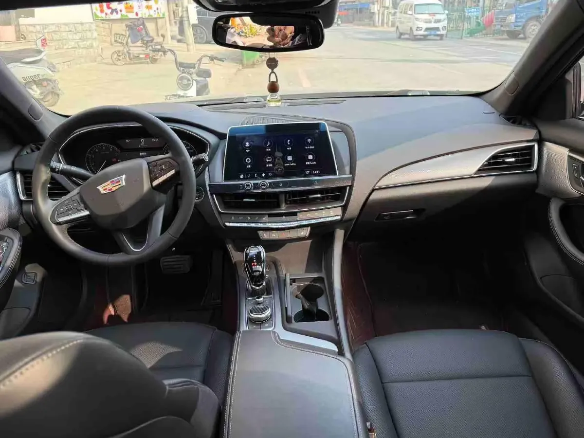 2021 Cadillac CT5 2.0T 237HP L4 10AT,autocango,china used car exporter,china ev exporter,chinese used car exporter,chinese used ev exporter