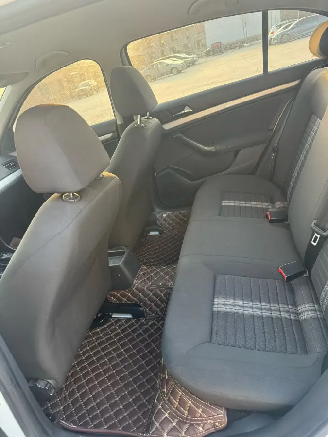 2019 Citroen C4L 1.2T 136HP L3 6AT,autocango,china used car exporter,china ev exporter,chinese used car exporter,chinese used ev exporter