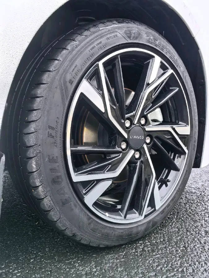 2023 MAXUS G50 1.5T 181HP L4 7DCT,autocango,china used car exporter,china ev exporter,chinese used car exporter,chinese used ev exporter