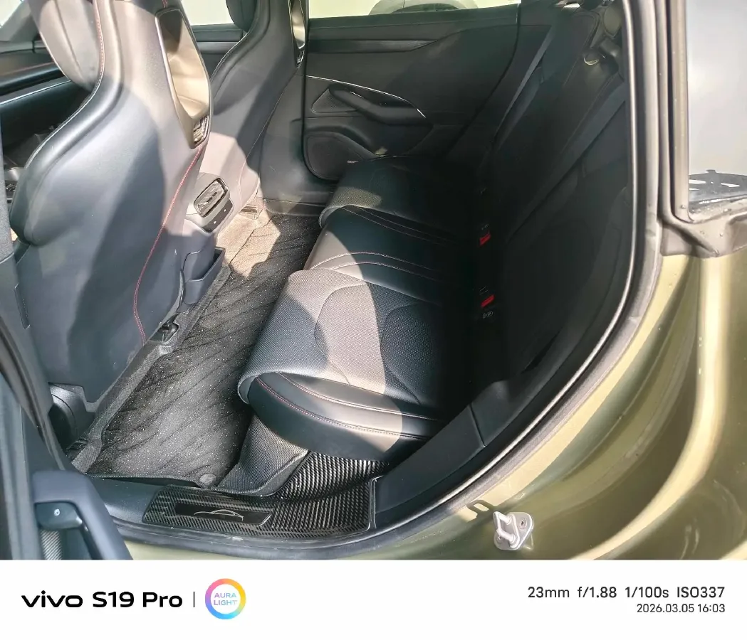 2024 MI SU7 BEV 94.3KWH,autocango,china used car exporter,china ev exporter,chinese used car exporter,chinese used ev exporter