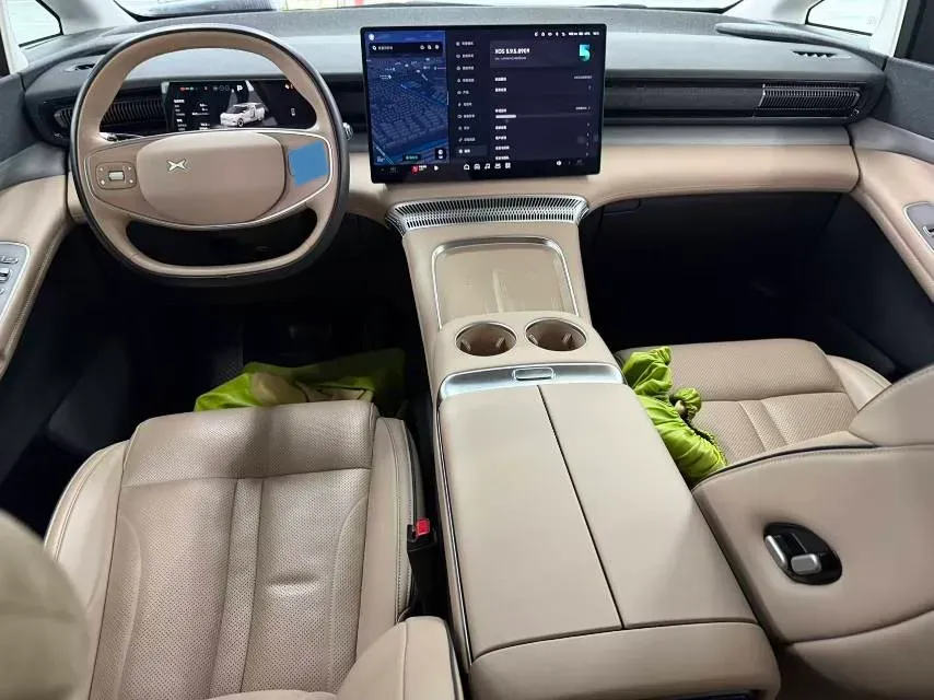 2024 Xpeng X9 BEV 101.5KWH,autocango,china used car exporter,china ev exporter,chinese used car exporter,chinese used ev exporter