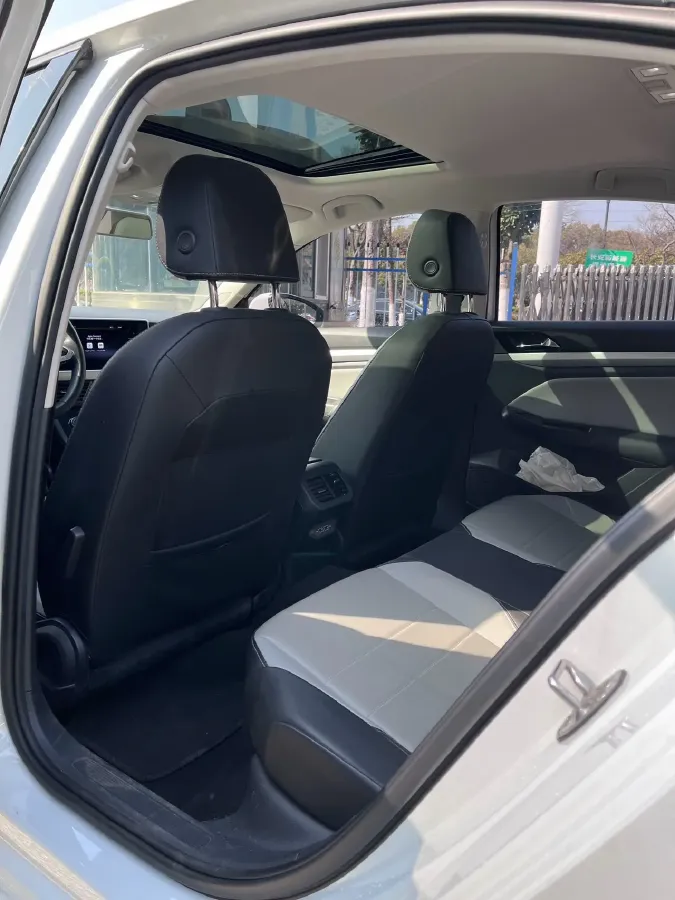 2023 Volkswagen Bora 1.2T 116HP L4 7DCT,autocango,china used car exporter,china ev exporter,chinese used car exporter,chinese used ev exporter