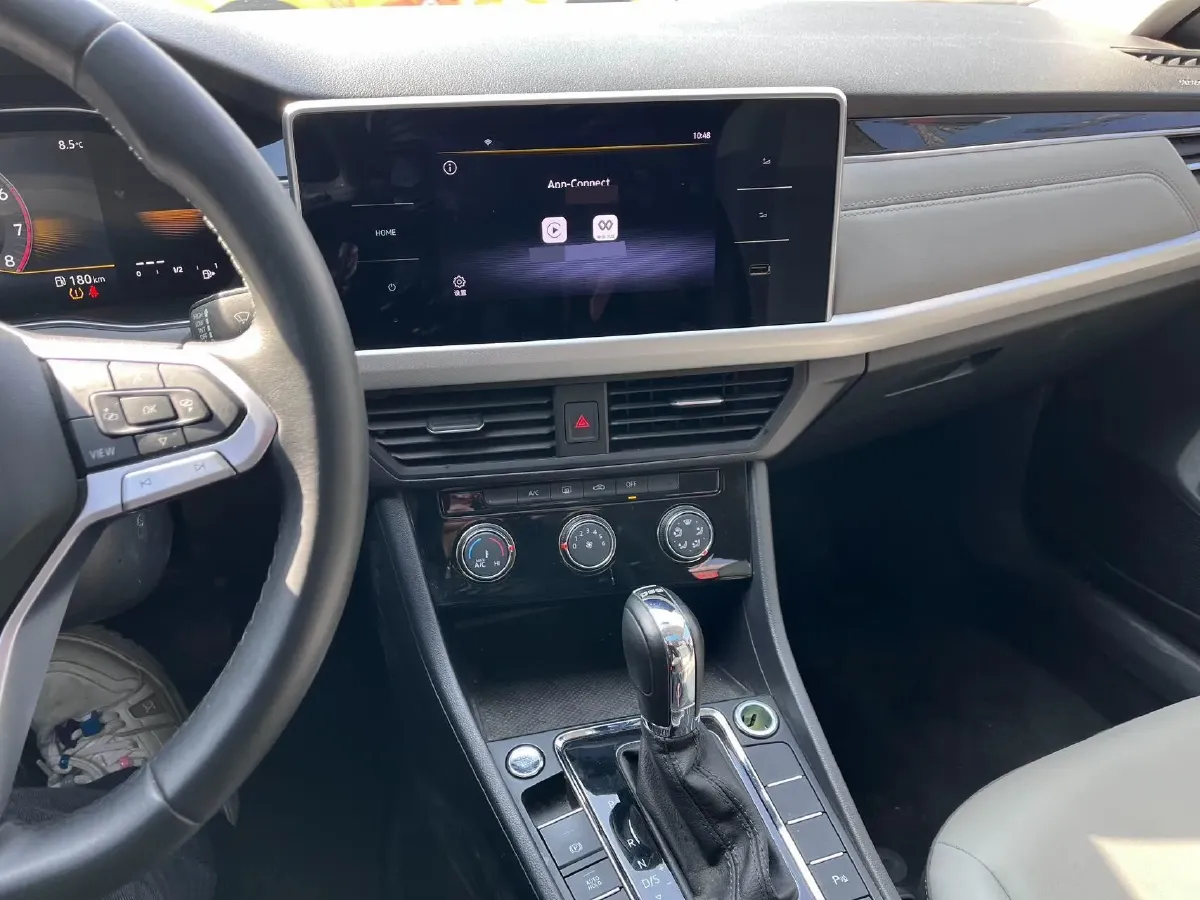 2023 Volkswagen Bora 1.2T 116HP L4 7DCT,autocango,china used car exporter,china ev exporter,chinese used car exporter,chinese used ev exporter