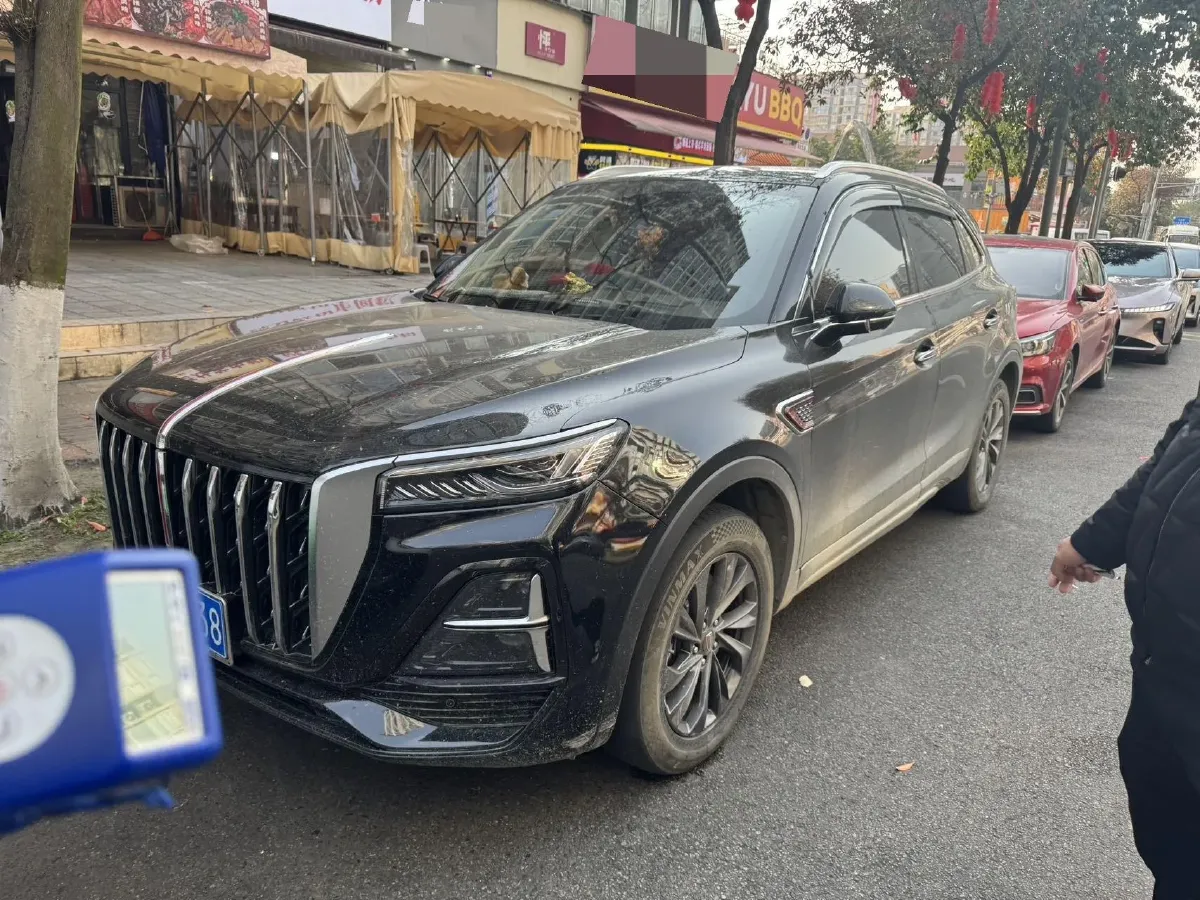 2025 HongQi HS5 2.0T 252HP L4 8AT,autocango,china used car exporter,china ev exporter,chinese used car exporter,chinese used ev exporter