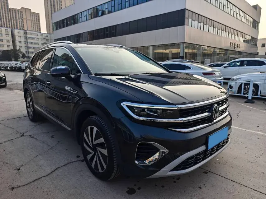2022 Volkswagen Talagon 2.0T 220HP L4 7DCT,autocango,china used car exporter,china ev exporter,chinese used car exporter,chinese used ev exporter