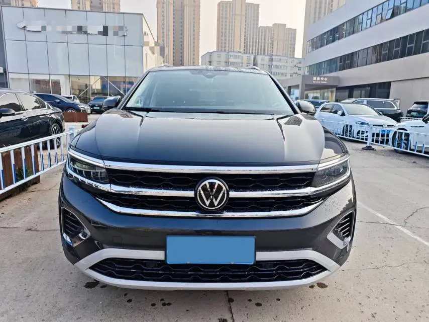 2022 Volkswagen Talagon 2.0T 220HP L4 7DCT,autocango,china used car exporter,china ev exporter,chinese used car exporter,chinese used ev exporter