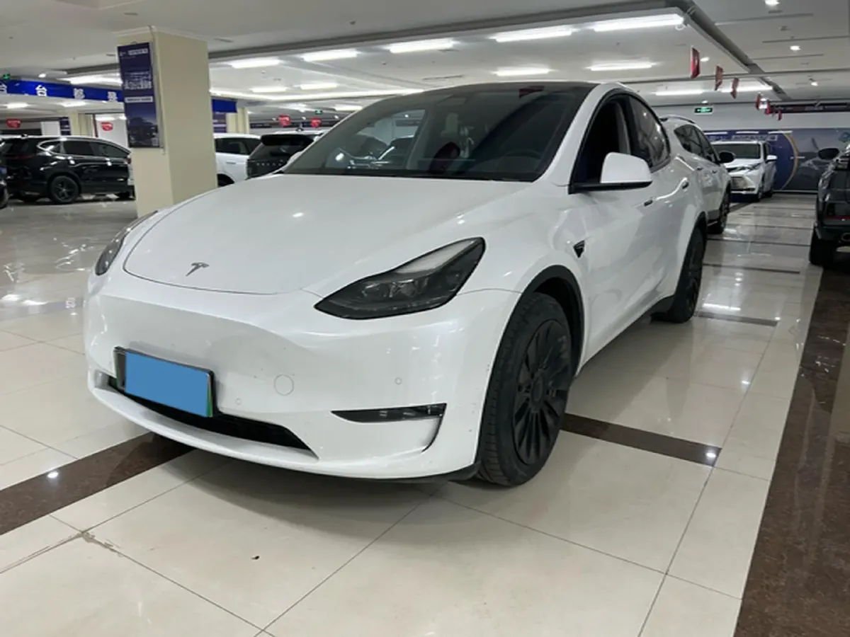 2021 MINI COUNTRYMAN 1.5T 136HP L3 8AT,autocango,china used car exporter,china ev exporter,chinese used car exporter,chinese used ev exporter