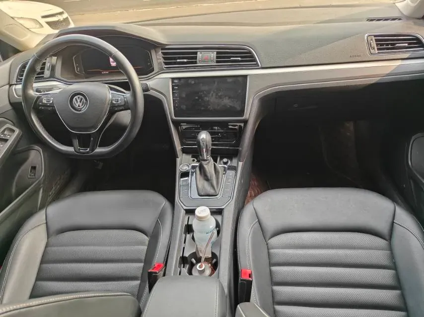 2019 Volkswagen Passat 1.4T 150HP L4 7DCT,autocango,china used car exporter,china ev exporter,chinese used car exporter,chinese used ev exporter