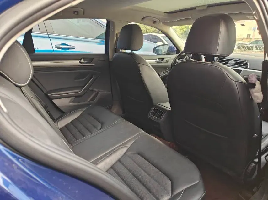 2019 Volkswagen Passat 1.4T 150HP L4 7DCT,autocango,china used car exporter,china ev exporter,chinese used car exporter,chinese used ev exporter