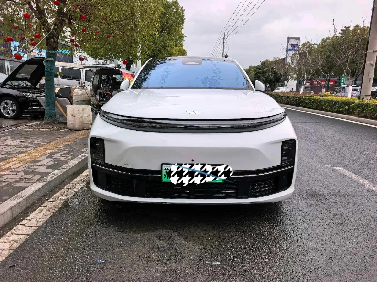 2023 Li L7 Range Extended 154HP REEV 40.9KWH,autocango,china used car exporter,china ev exporter,chinese used car exporter,chinese used ev exporter