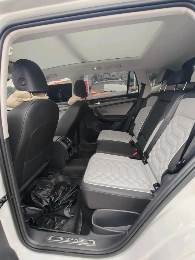 2023 Volkswagen Tayron 2.0T 186HP L4 7DCT,autocango,china used car exporter,china ev exporter,chinese used car exporter,chinese used ev exporter